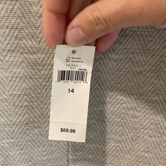 Gray herringbone short sleeve dress - Picture 5 of 7